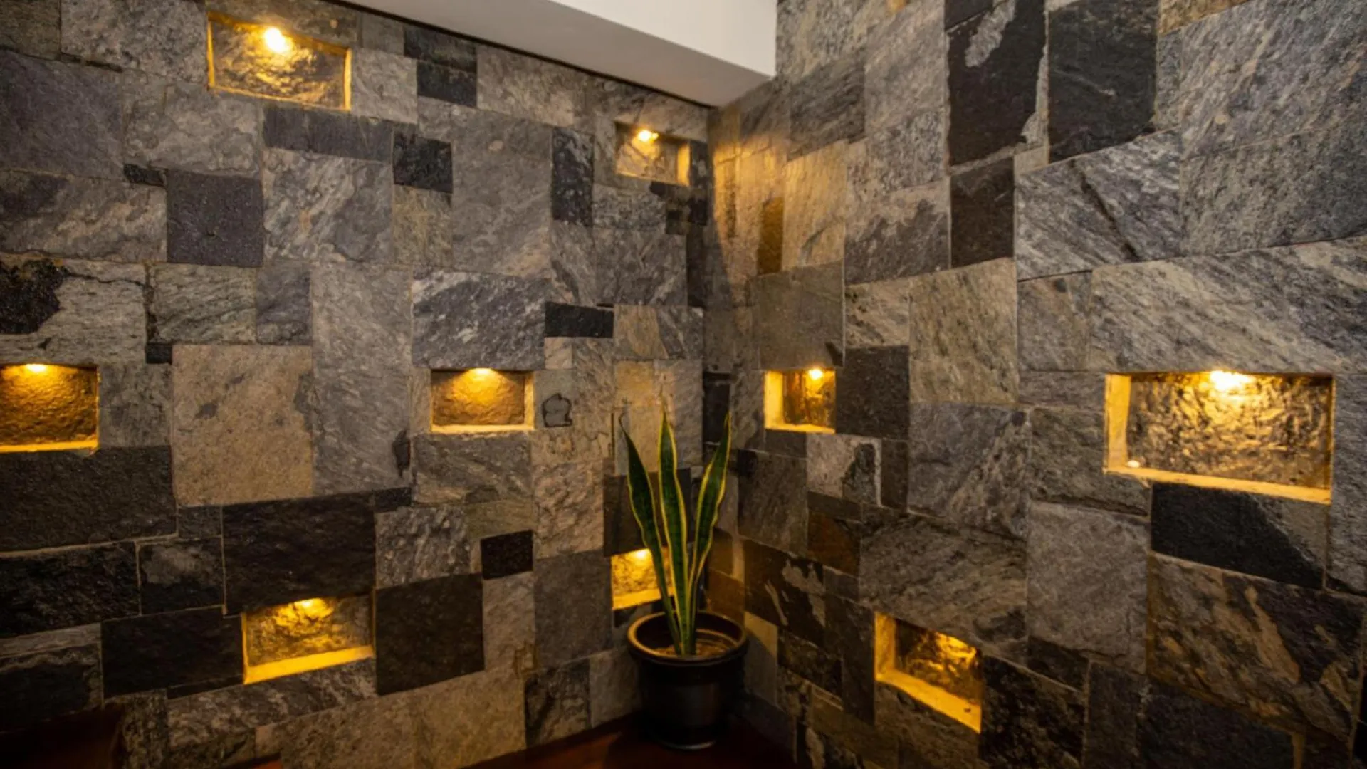 Manthra Leisure Hotel Kandy 0*,